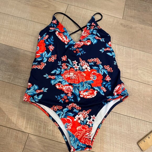 EKOUAER WOMENS SIZE LARGE ONE-PIECE RED BLUE SWIMSUIT NEW - Picture 1 of 9